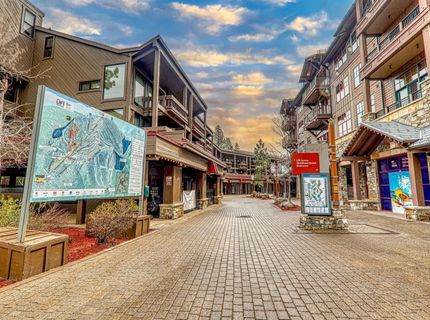 2000 North Village Drive, Truckee, CA 96161 Photo