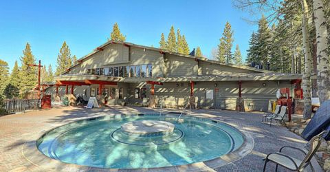 2000 North Village Drive, Truckee, CA 96161 Photo