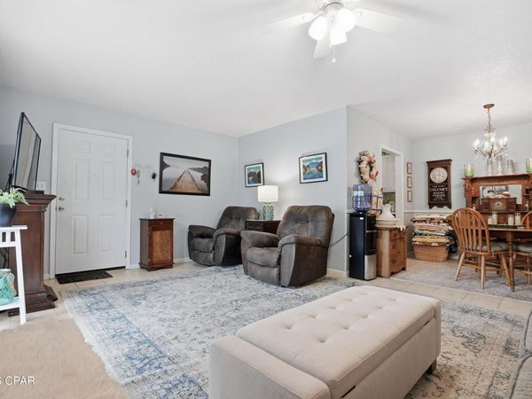 2100 W Beach Drive, Unit D101, Panama City, FL 32401