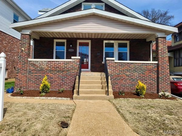 5323 Bischoff Avenue, St Louis, MO 63110