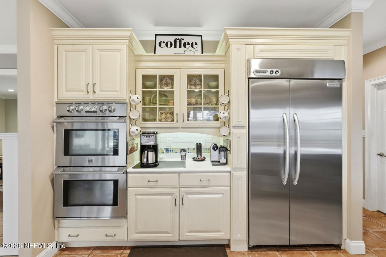 10 S Magnolia Lane, Ormond Beach, FL 32174 Photo