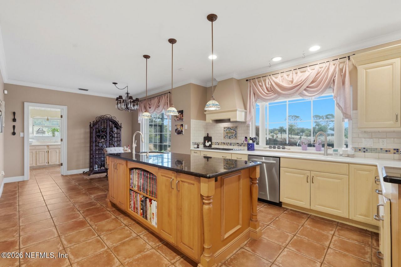 10 S Magnolia Lane, Ormond Beach, FL 32174 Photo