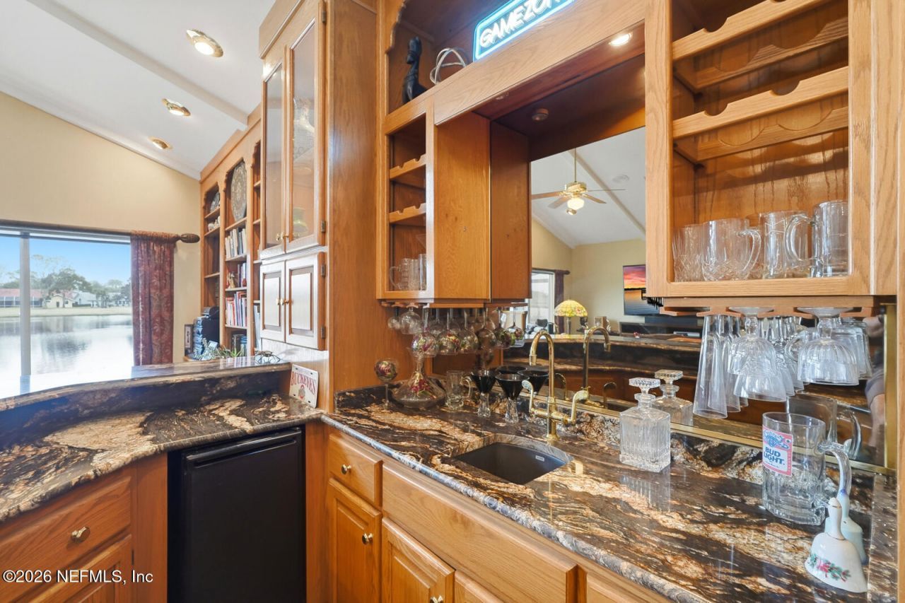 10 S Magnolia Lane, Ormond Beach, FL 32174 Photo