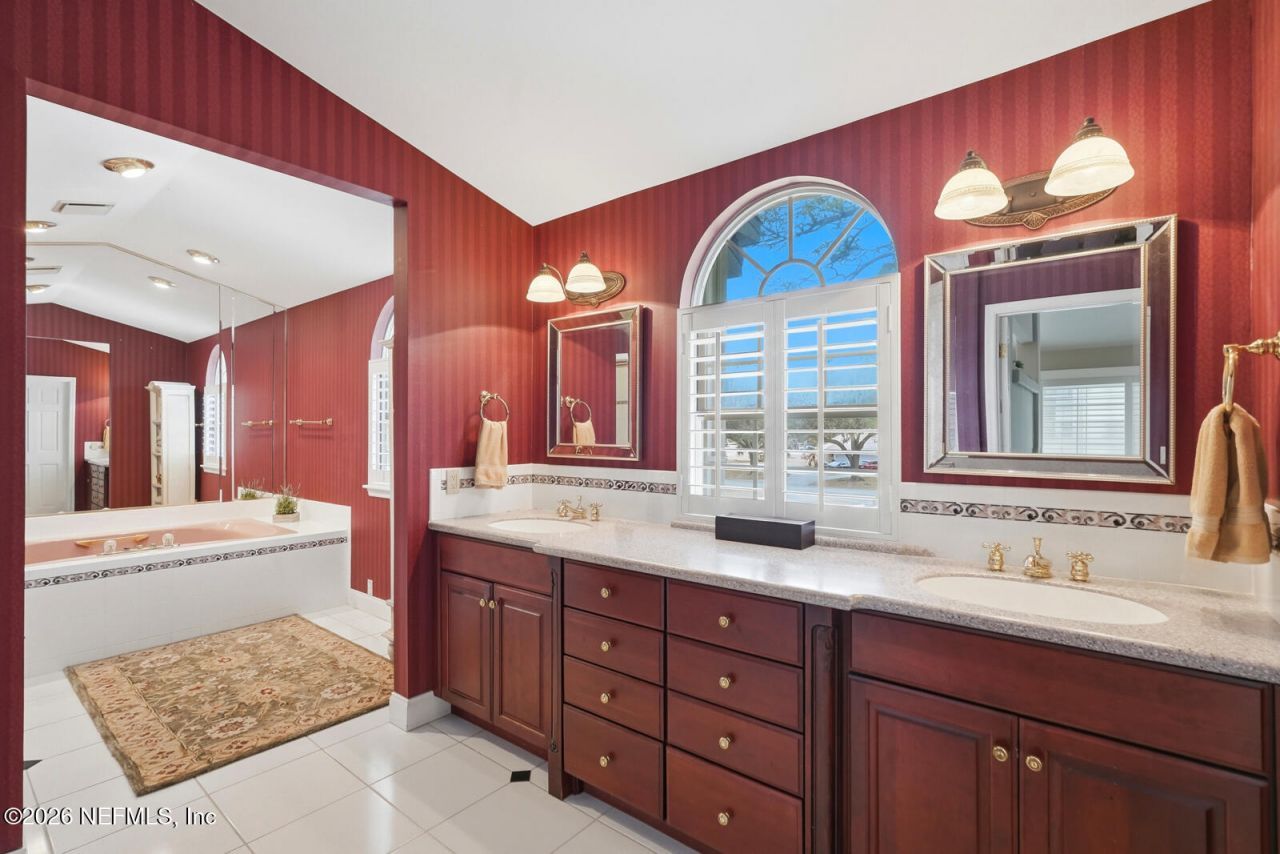 10 S Magnolia Lane, Ormond Beach, FL 32174 Photo