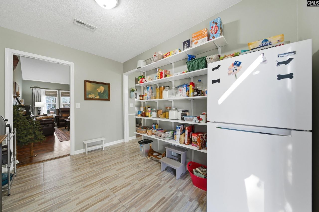 366 Bethlehem Circle Photo 13