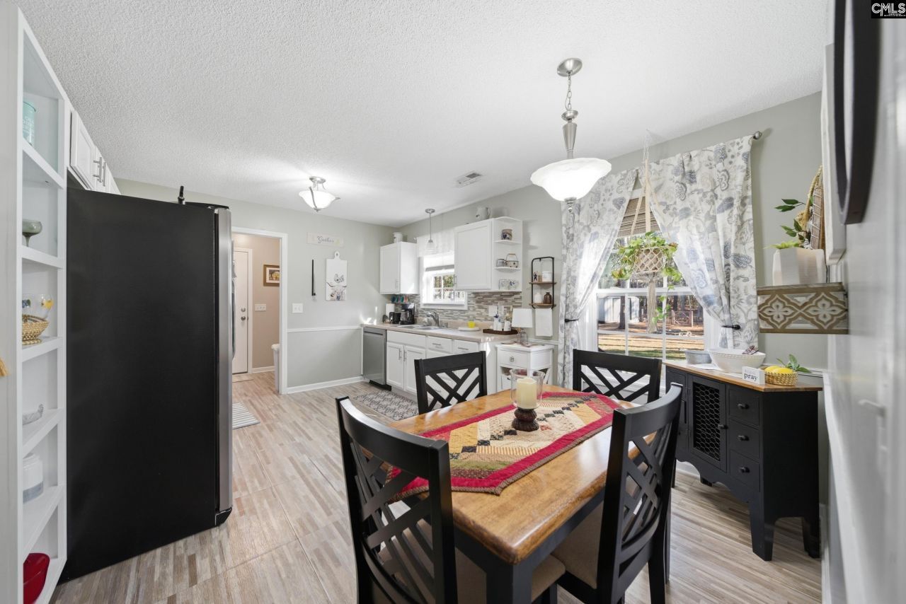 366 Bethlehem Circle Photo 17