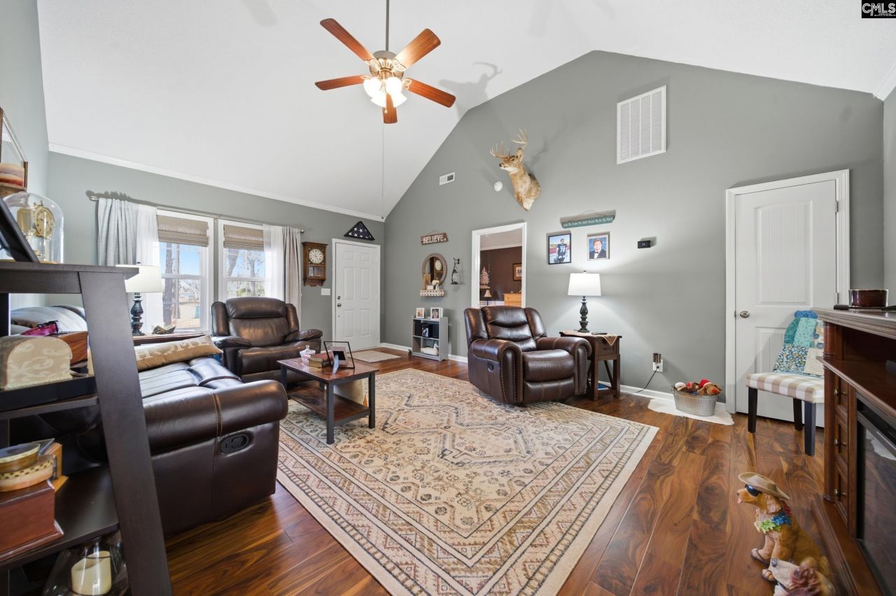 366 Bethlehem Circle Photo 5