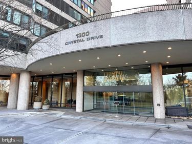 1300 CRYSTAL DRIVE, Unit 901S, ARLINGTON, VA 22202