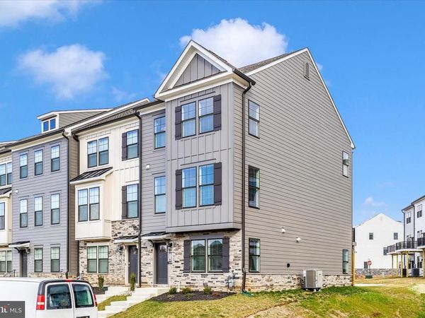 726 COMPASS WAY , FREDERICK, MD 21701