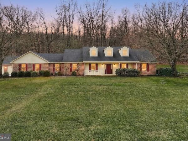 800 KENDALE ROAD , RED LION, PA 17356