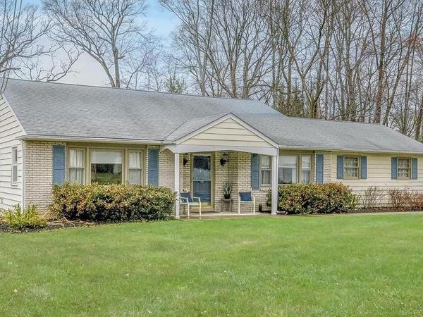 6 SPARROW COURT, EWING, NJ 08638