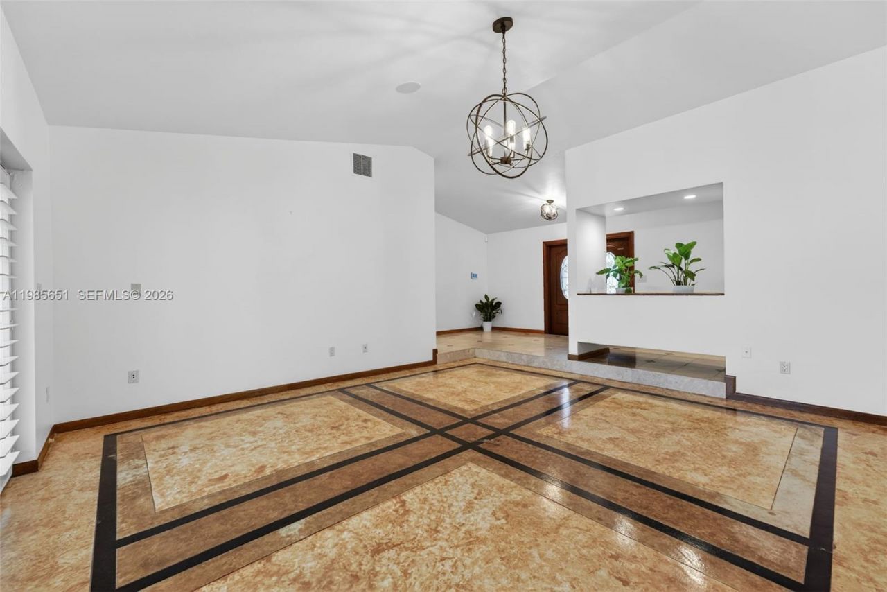 8263 SW 160th St, Palmetto Bay, FL 33157 Photo