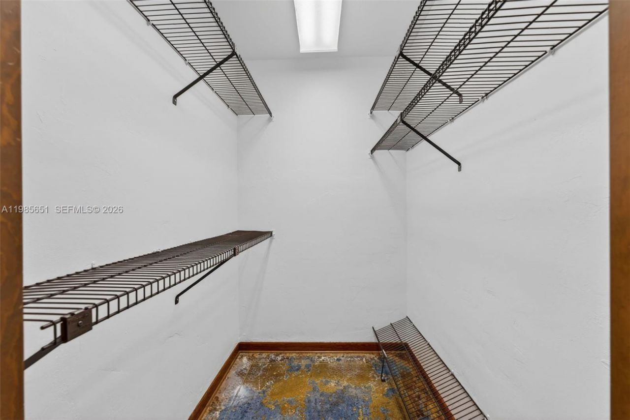 8263 SW 160th St, Palmetto Bay, FL 33157 Photo