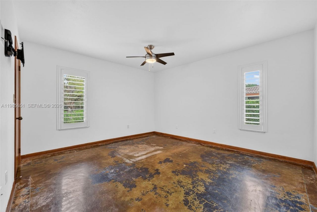 8263 SW 160th St, Palmetto Bay, FL 33157 Photo