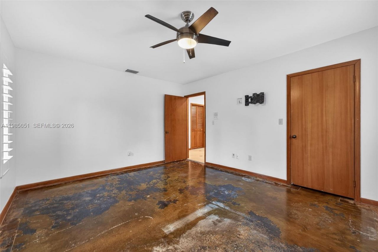 8263 SW 160th St, Palmetto Bay, FL 33157 Photo