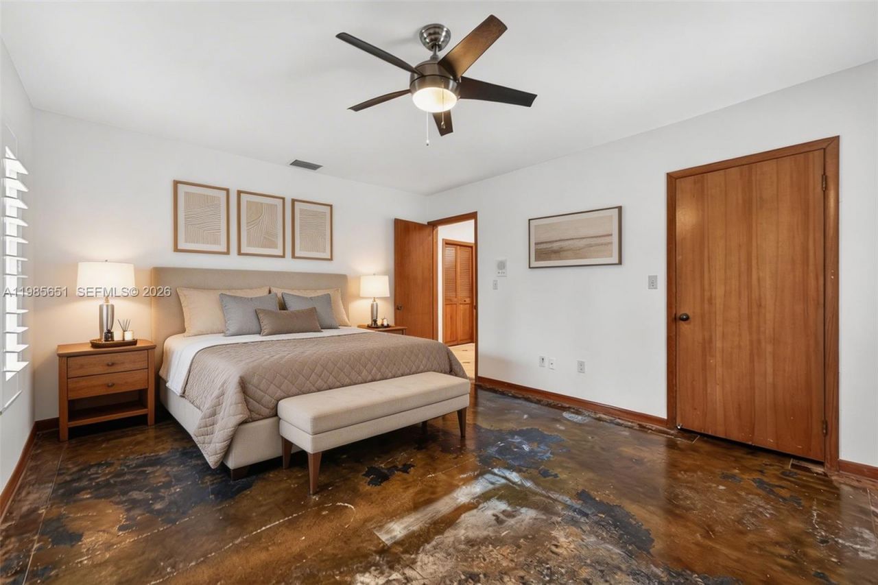 8263 SW 160th St, Palmetto Bay, FL 33157 Photo