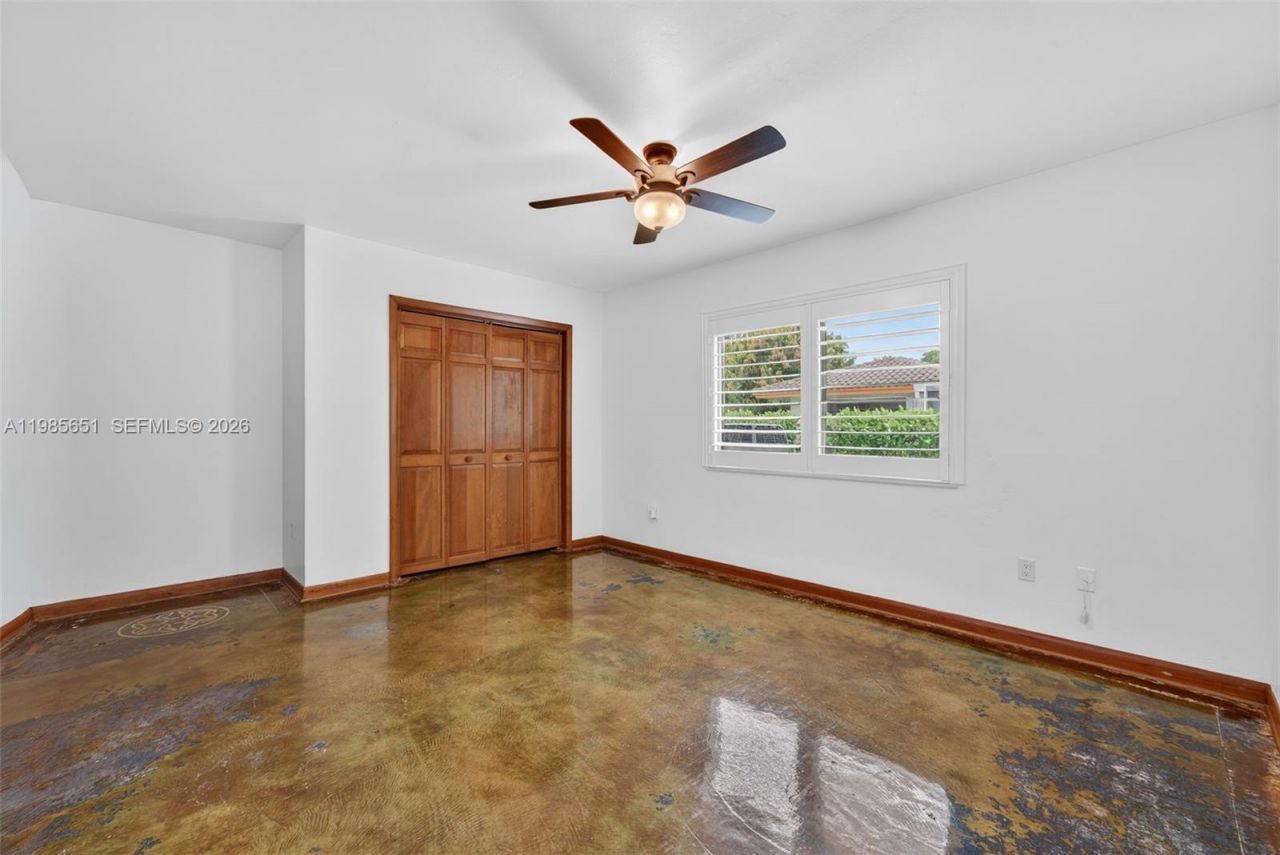 8263 SW 160th St, Palmetto Bay, FL 33157 Photo