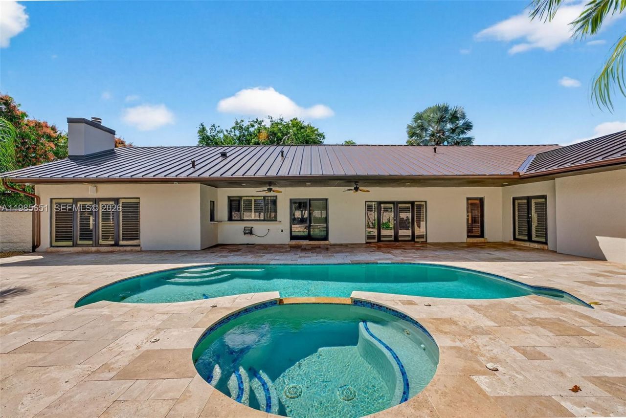 8263 SW 160th St, Palmetto Bay, FL 33157 Photo