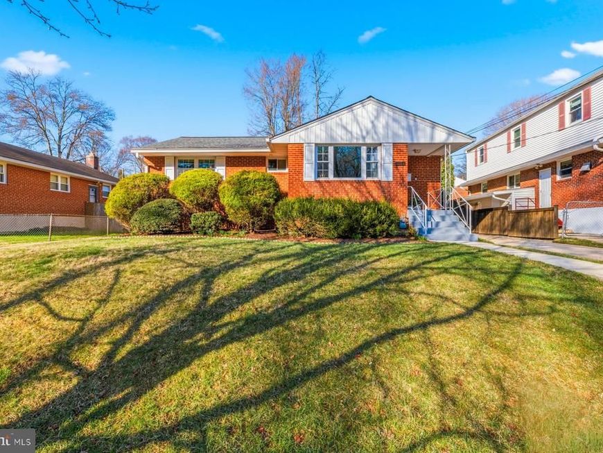 12514 Turkey Branch Parkway, Rockville, MD 20853 Main Photo