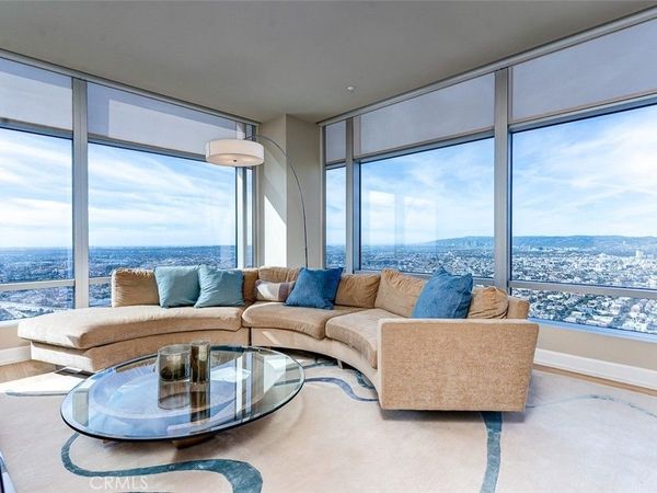 900 W Olympic, Los Angeles, CA 90015