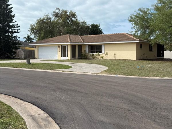116 1ST AVENUE, NOKOMIS, FL 34275