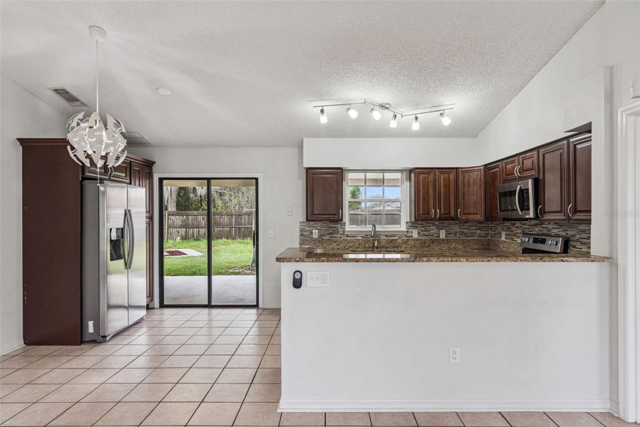 2513 Dumas Drive , Deltona, FL 32738 Photo