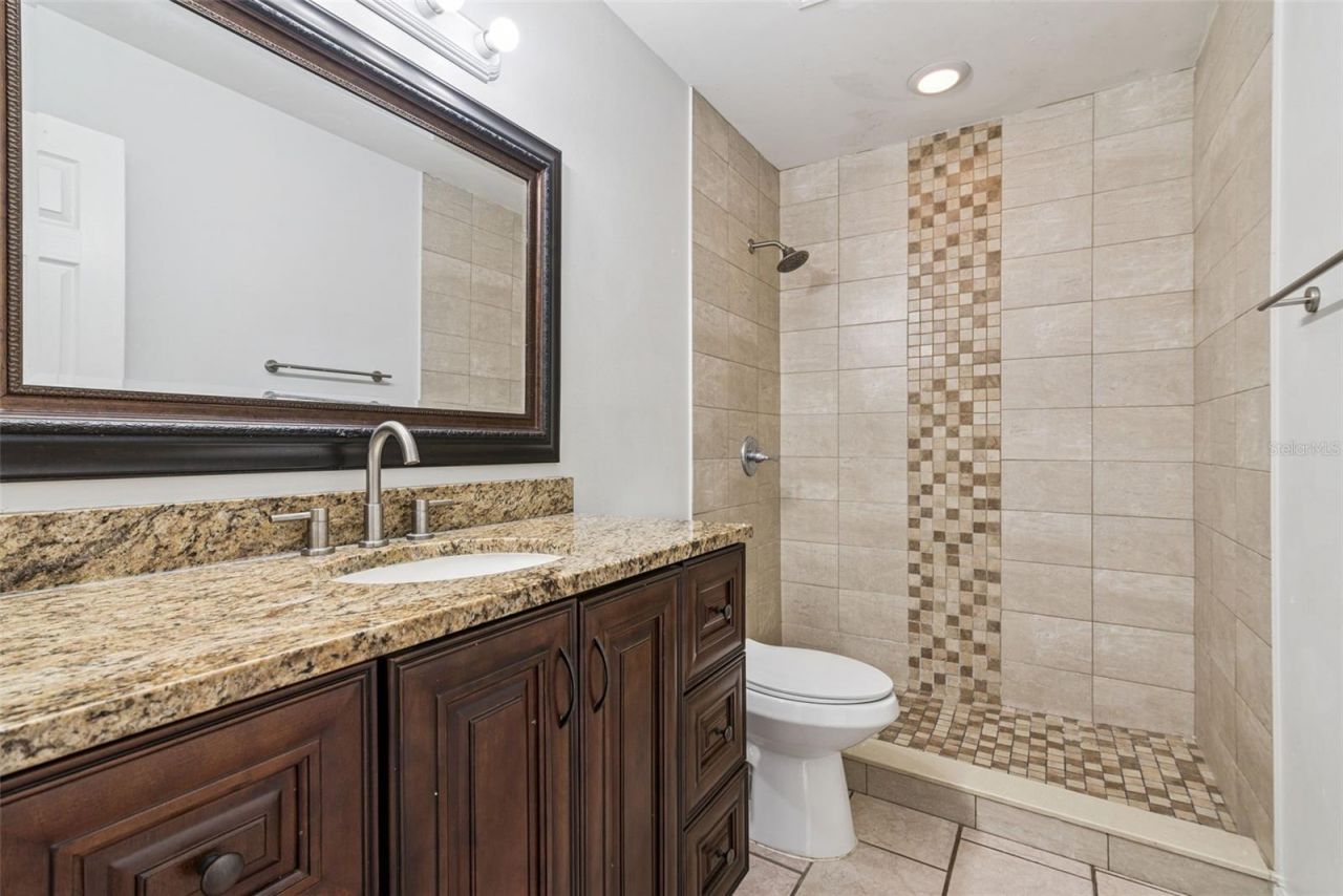 2513 Dumas Drive , Deltona, FL 32738 Photo