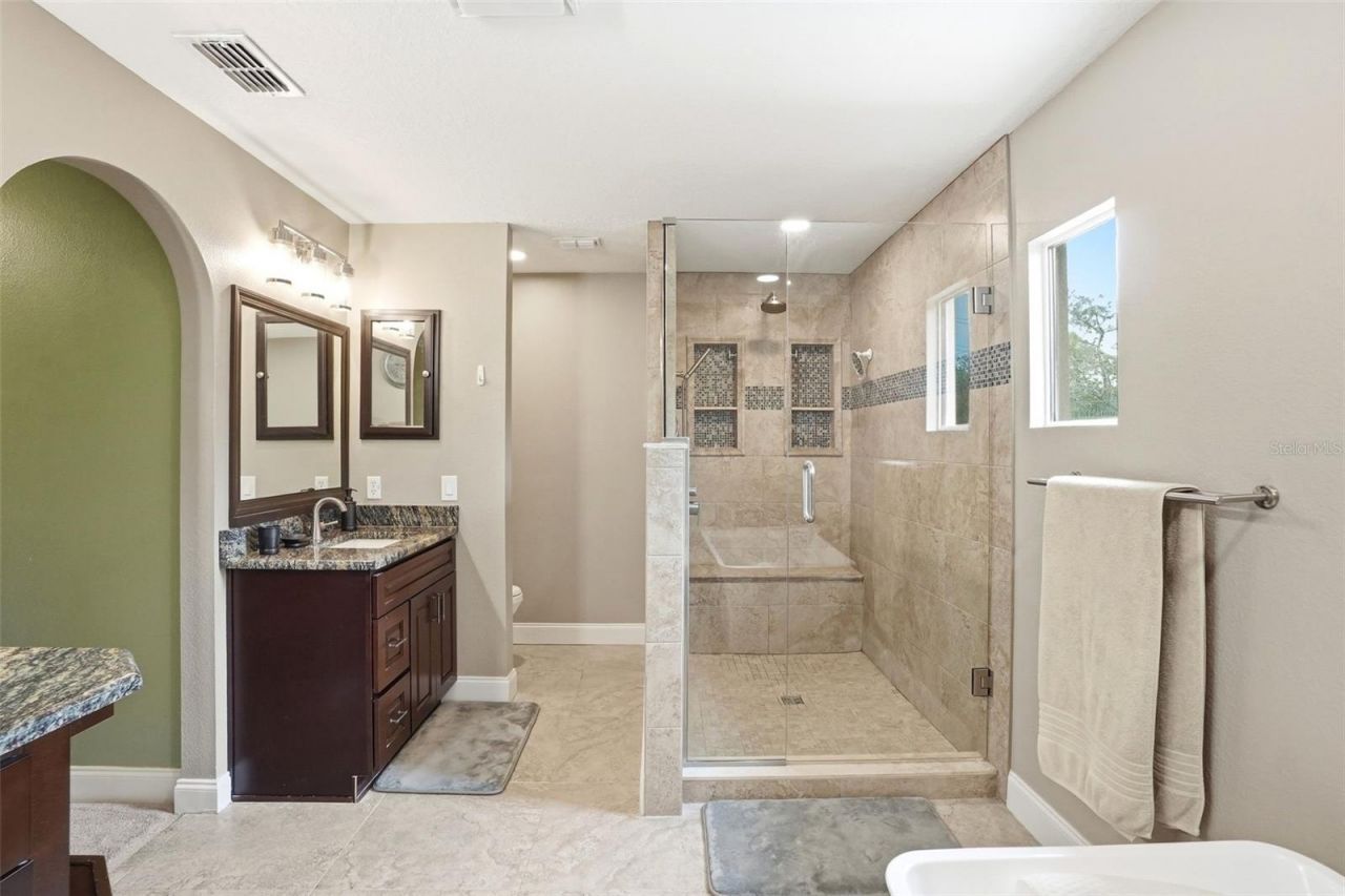 467 Granite Circle , Chuluota, FL 32766 Photo