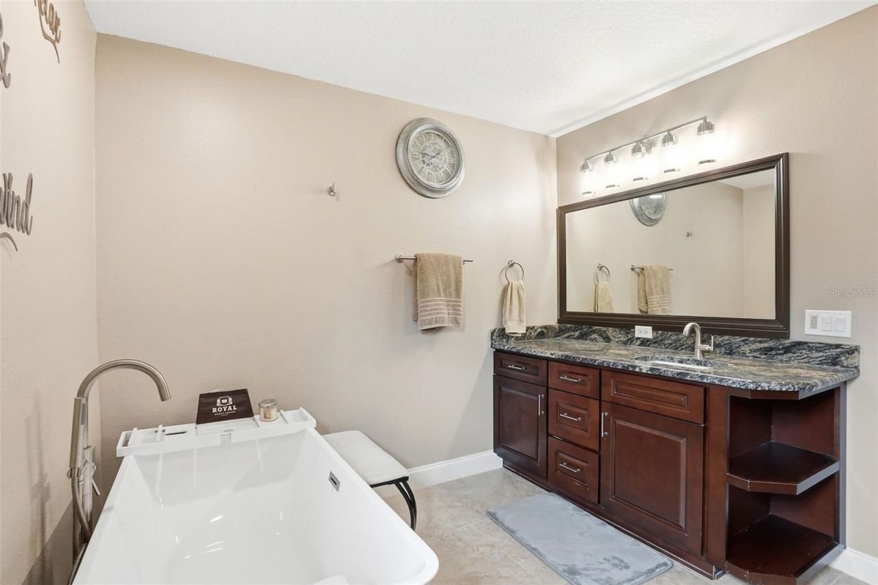 467 Granite Circle , Chuluota, FL 32766 Photo