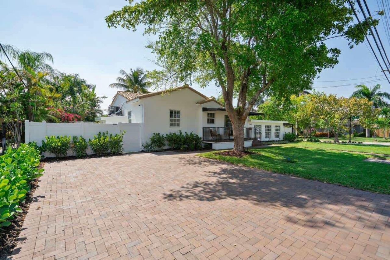 1145 NE 18th Avenue, Fort Lauderdale, FL 33304 Photo