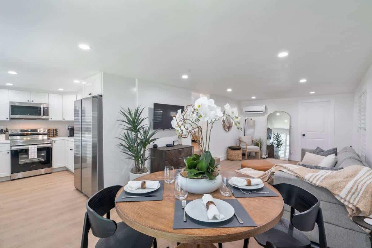 1145 NE 18th Avenue, Fort Lauderdale, FL 33304 Photo