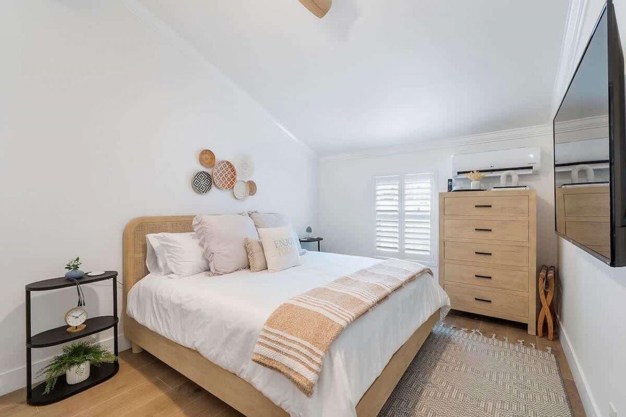 1145 NE 18th Avenue, Fort Lauderdale, FL 33304 Photo