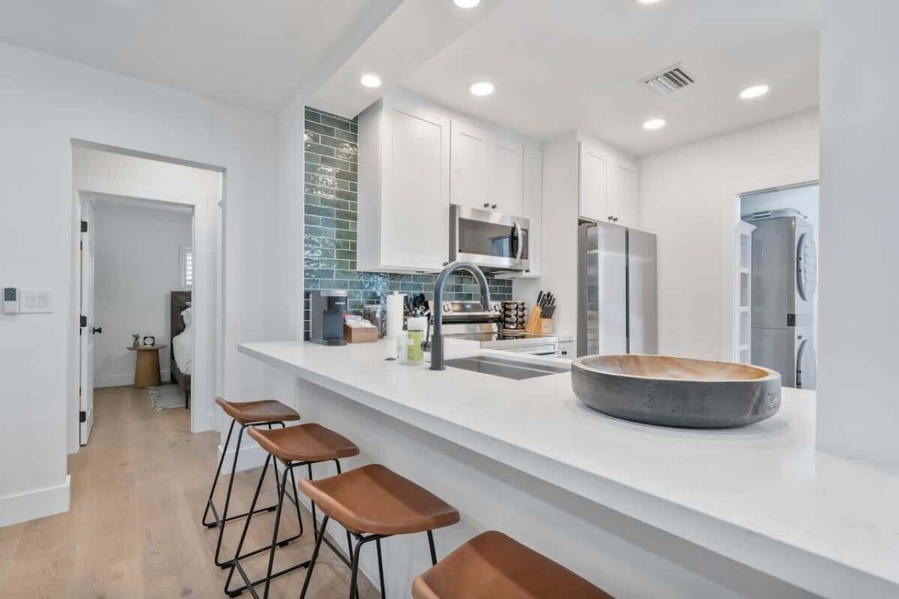 1145 NE 18th Avenue, Fort Lauderdale, FL 33304 Photo