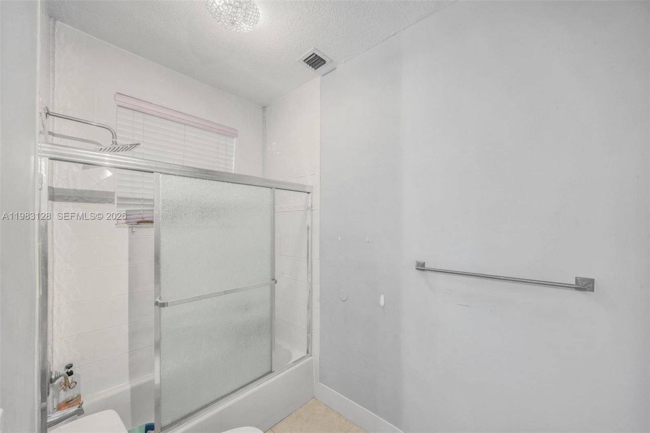 9675 NW 39th Ct , Coral Springs, FL 33065 Photo