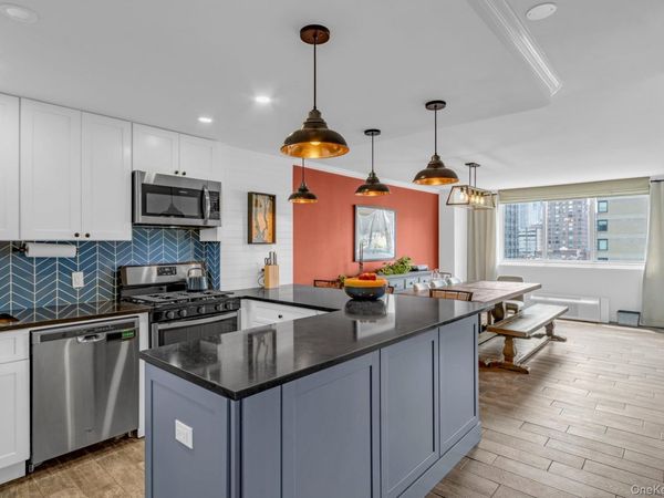 345 E 93rd Street , Unit 11DE, New York (Manhattan), NY 10128