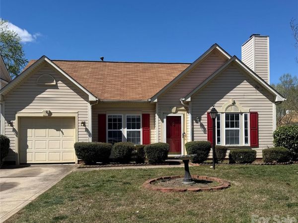 7404 Wapiti Court, Charlotte, NC 28273