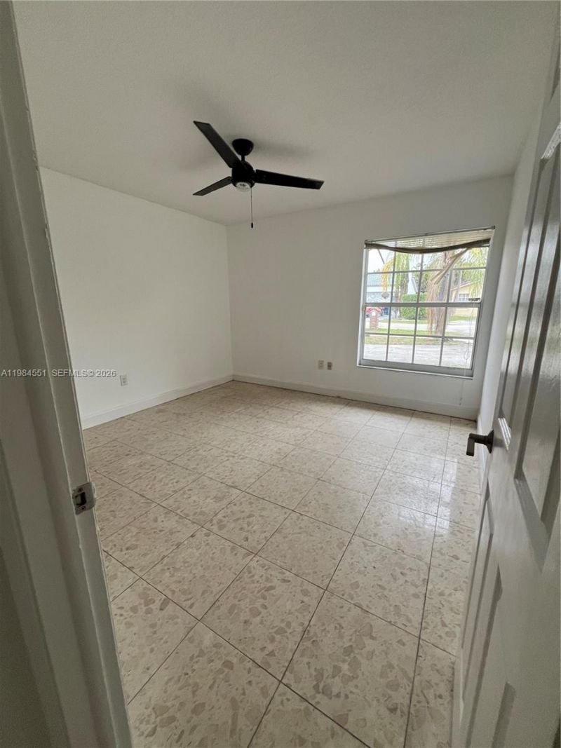 2235 SW 131st Ct , Miami, FL 33175 Photo