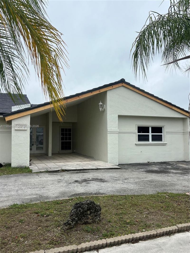 2235 SW 131st Ct , Miami, FL 33175 Photo