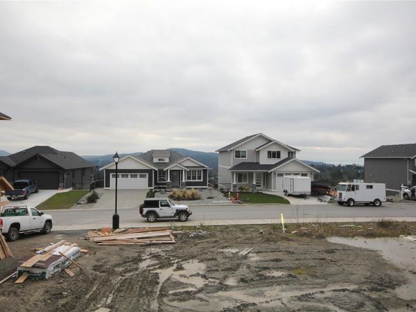 2572 Nickson Way , Sooke, BC V9Z 0Y7