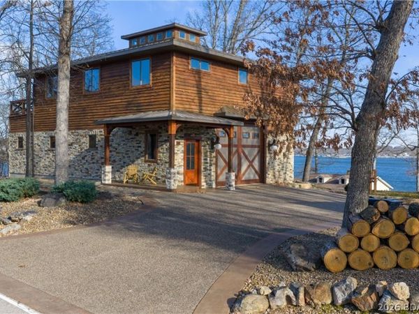 287 Sunset Road, Lake Ozark, MO 65049