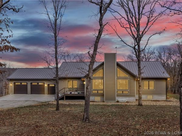 31550 Walsh Place , Edwards, MO 65326