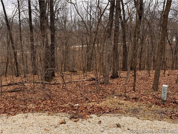 718 & 719 Fairlawn Circle, Lake Ozark, MO 65049