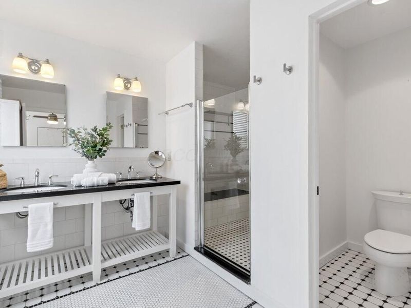 627 S Selby Boulevard , Worthington, OH 43085 Photo 14