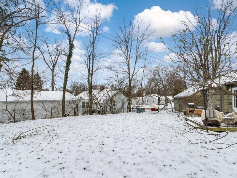 627 S Selby Boulevard , Worthington, OH 43085 Photo 20