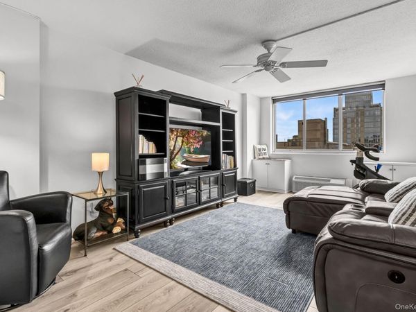 345 E 93rd Street , Unit 32G, New York (Manhattan), NY 10128