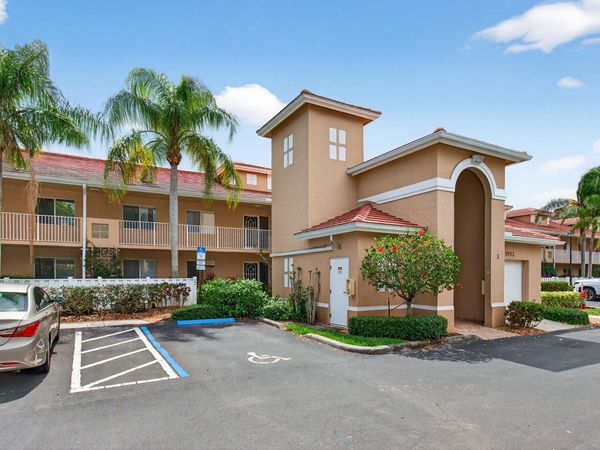 5952 Regal Glen Drive, Unit 104, Boynton Beach, FL 33437