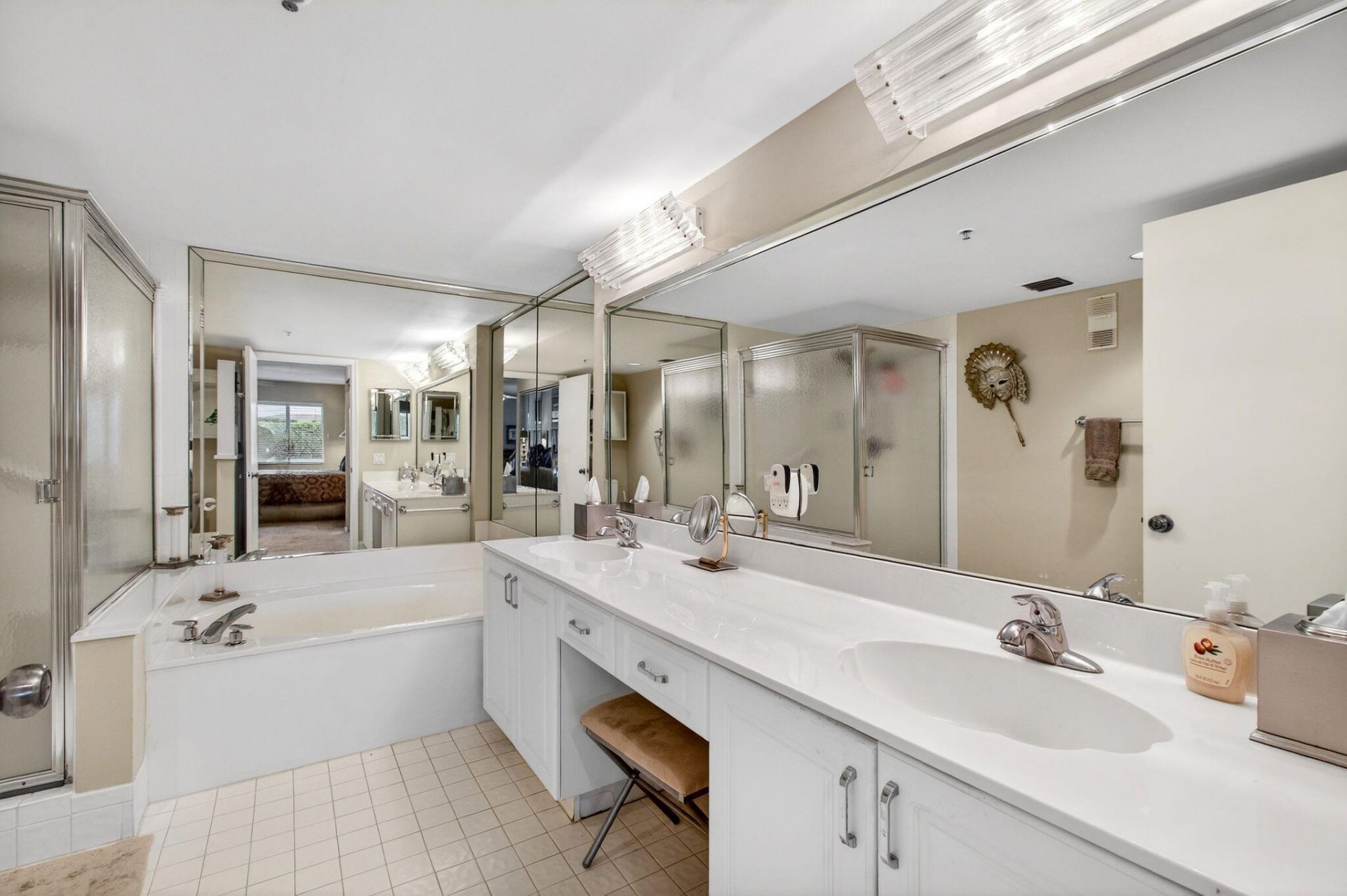 5952 Regal Glen Drive, Unit 104, Boynton Beach, FL 33437 Photo