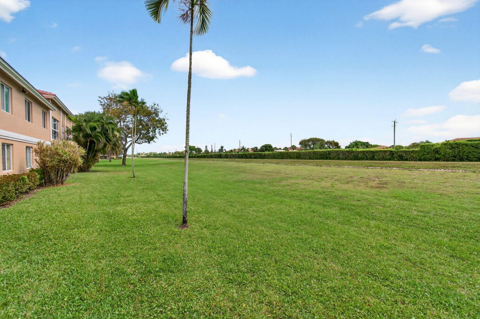 5952 Regal Glen Drive, Unit 104, Boynton Beach, FL 33437 Photo