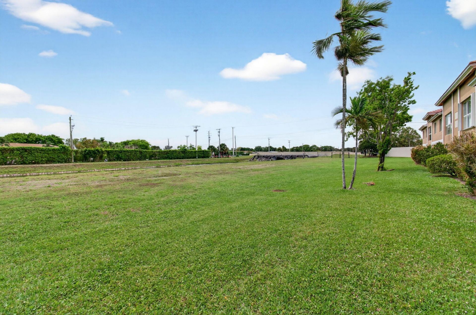 5952 Regal Glen Drive, Unit 104, Boynton Beach, FL 33437 Photo