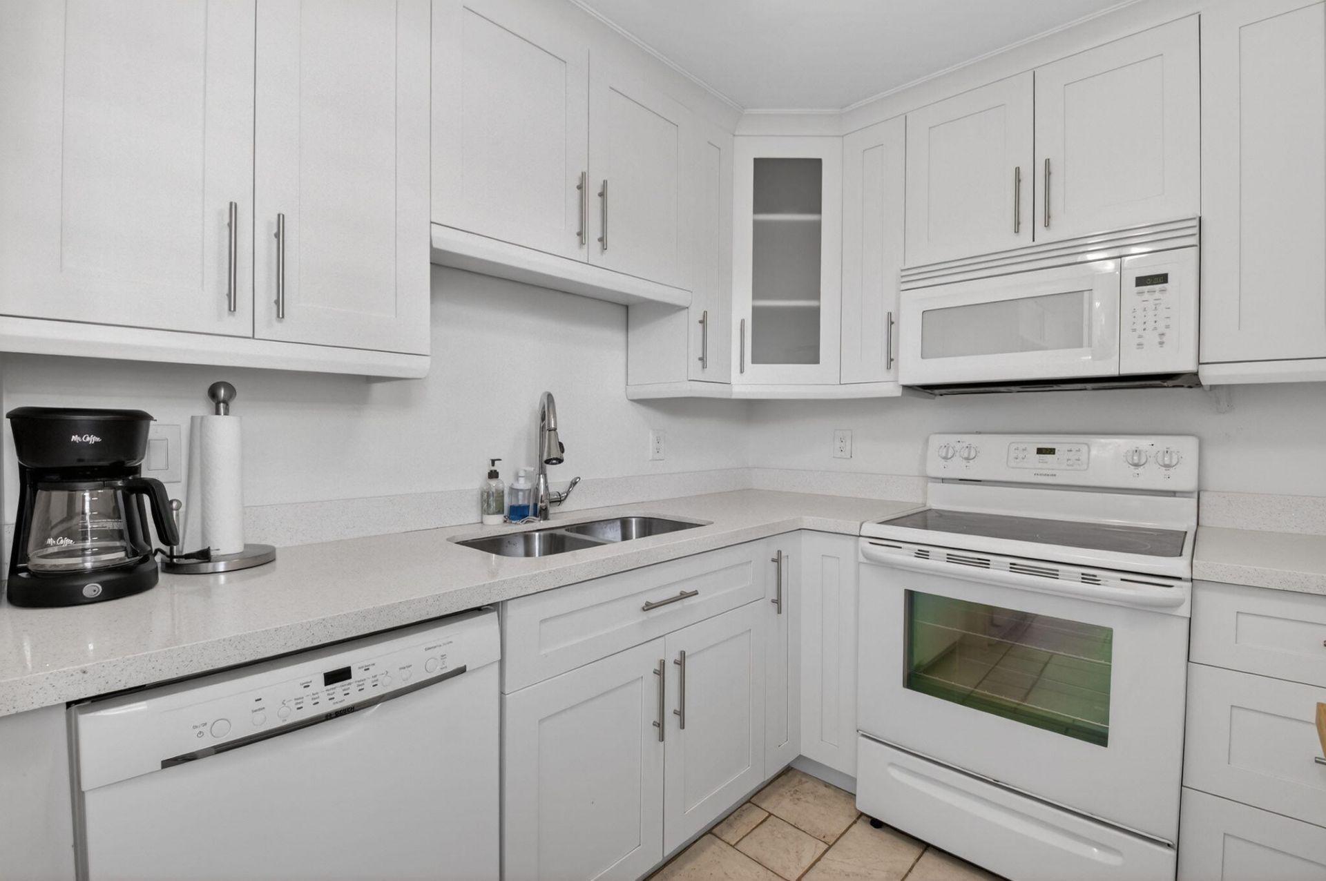 3575 S Ocean Boulevard, Unit 205, South Palm Beach, FL 33480 Photo